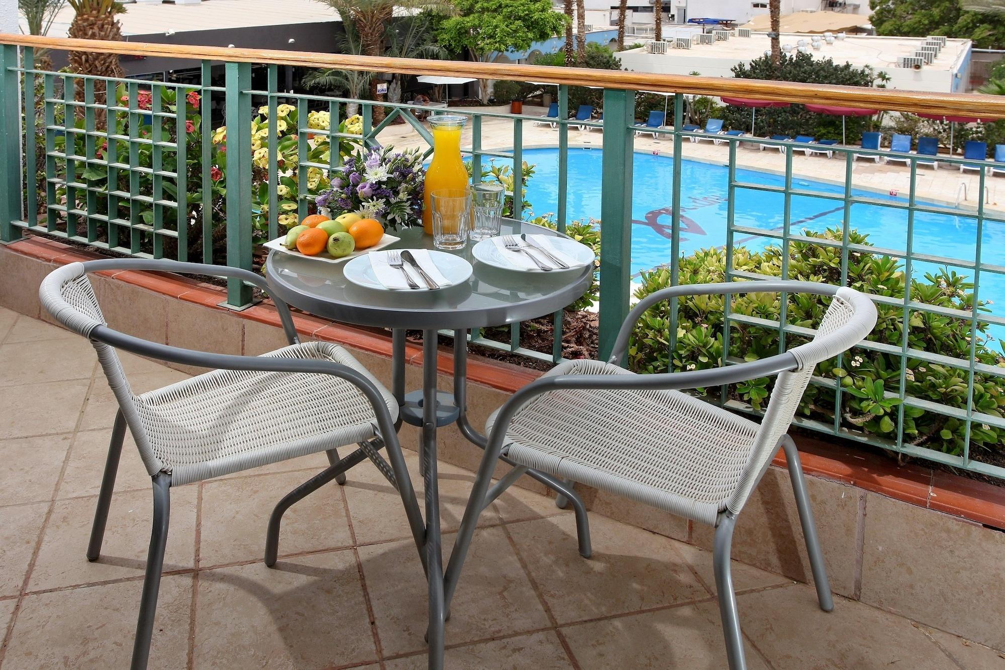 Americana Eilat Hotel Exterior photo